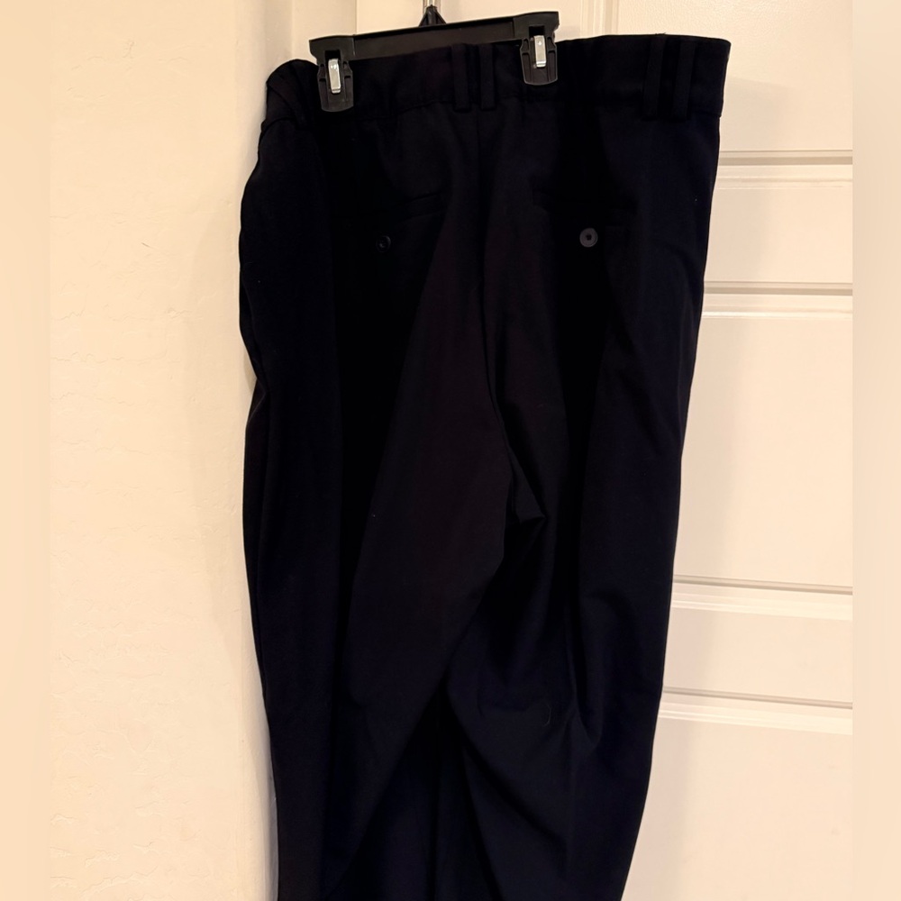Lane Bryant Ladies Black Dress Pants Size 18R - Picture 2 of 4